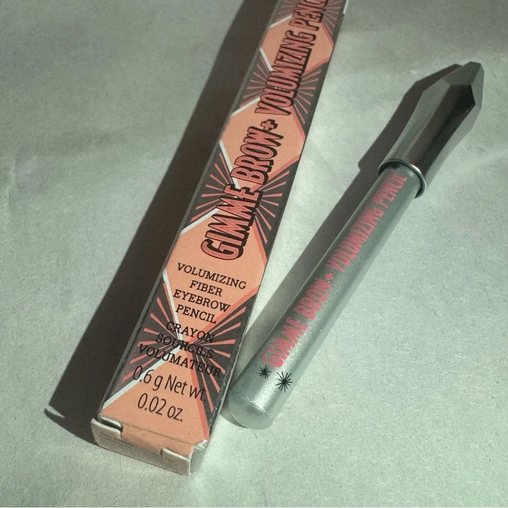 Discontinued Benefit gimme brow 0.6g